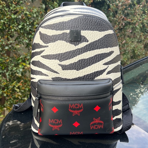 MCM Stark Backpack in Meta Safari Visetos - Picture 2 of 12